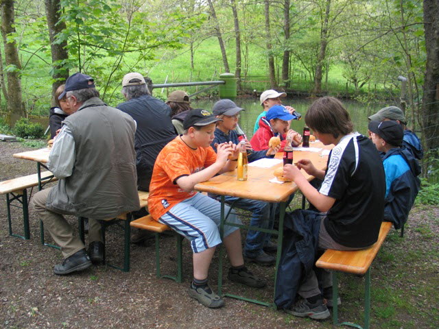 AV-Zell-2009-05-02Jugendfischen (48)