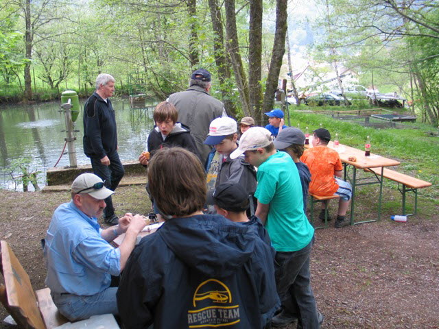 AV-Zell-2009-05-02Jugendfischen (55)