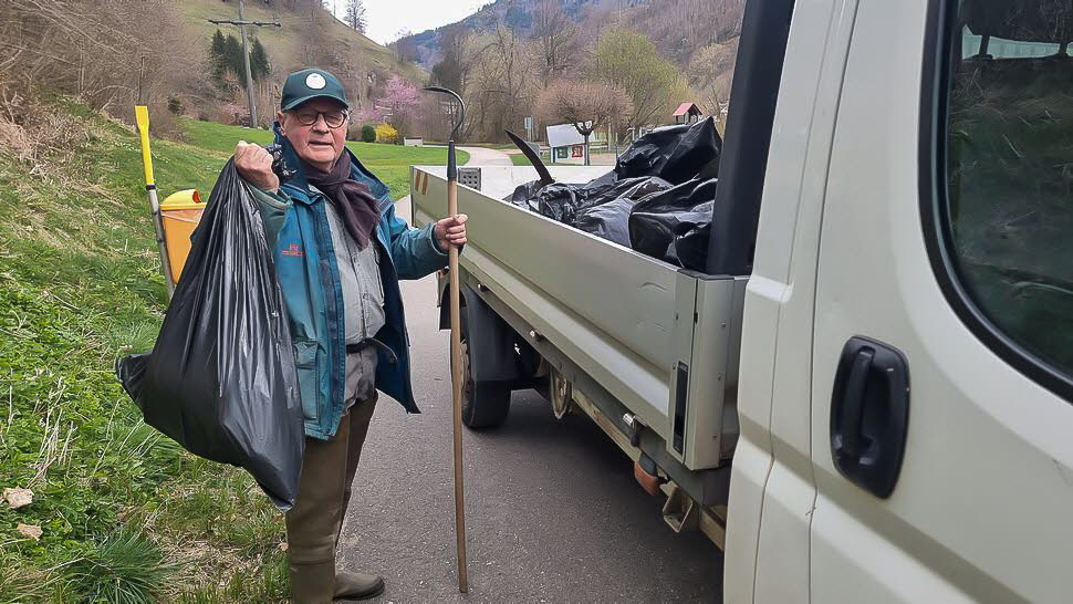 Fr�hjahrs-Wieseputzete26-6